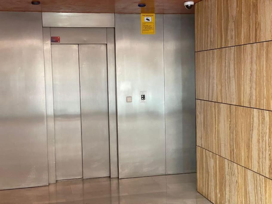 Nuevo-Luminoso Y Moderno. Parking Gratis!! Lejlighed Sevilla Eksteriør billede